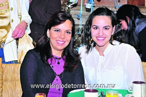 28112010 Martha y Charo.