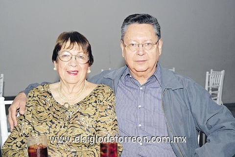 27112010 Carolina y Carlos Obregón.