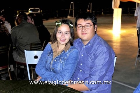 30112010 Patricia Issa y Luis Tovar.