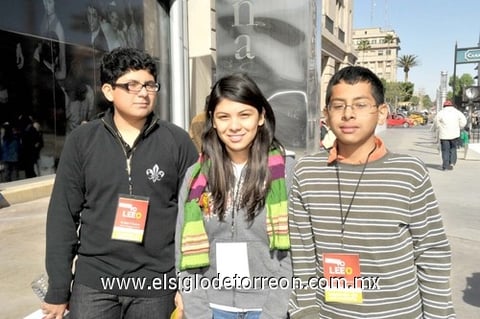 01122010 Saúl Salazar, Pamela Téllez y Carlos Padilla.