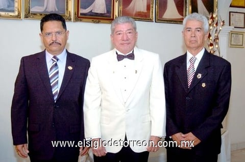 01122010 Roberto Landeros, Hugo Leonel Ramírez y Margil Cabrera.