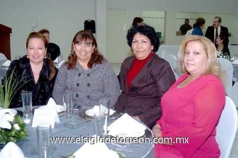 01122010 Gabriela Corral, Silvia Patricia Parra, Gabriela García y Rocío Benítez.