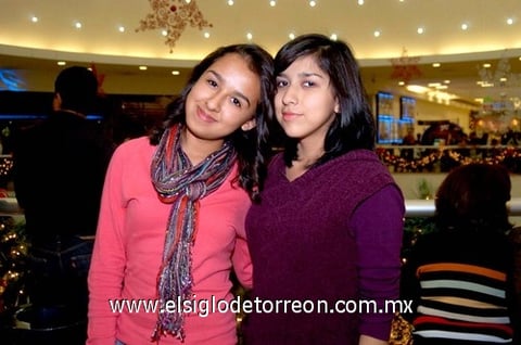 02122010 Marielisa y Sofía.