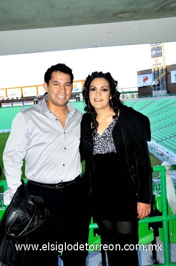02122010 Juan Alberto Sánchez y Rosa Velia Valero.