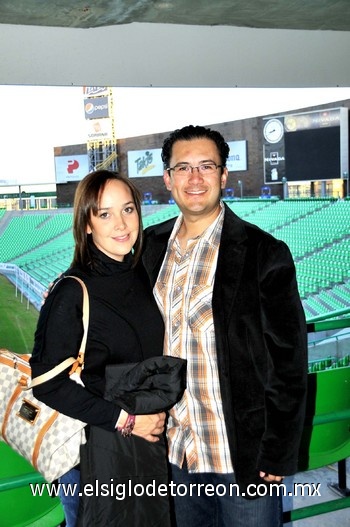 02122010 Grace Villalobos y Luis Delgado.  EL SIGLO DE TORREÓN/ ÉRICK  SOTOMAYOR