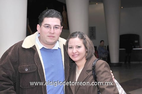 03122010 Alejandro y Brenda Roldán.