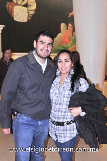 03122010 Iván Favela y Vianeth Rodríguez.