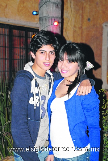 03122010 Hugoalexi y Cristina.