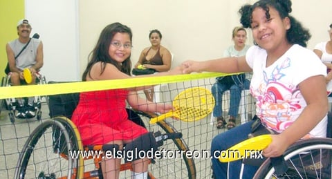 04122010 Salud. Diversas instituciones se encargan de apoyr a personas necestiadas en Tamazula.