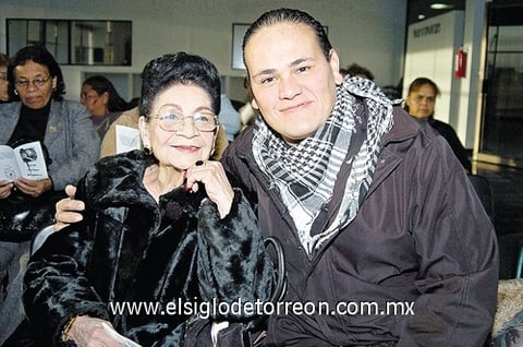 05122010 Rosina Guerrero de Alvarado y Dyno Rojas Casillas.