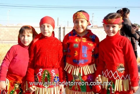 06122010 Jocelyn, Nazle, Nancy y Lorena.