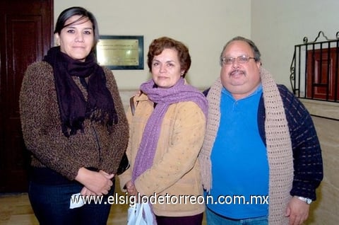 06122010 Zinnia Blanco, Clementina Acosta y Manuel Vargas.  EL SIGLO DE TORREÓN/ JESÚS HERNÁNDEZ