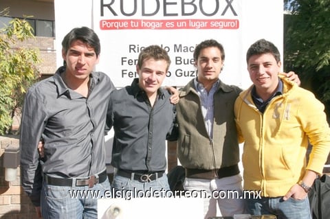 Ricardo Macías, Fernando Guzmán, Charly Romero y Carlos Vara.