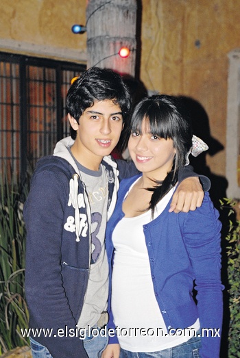 Hugoalexi y Cristina.