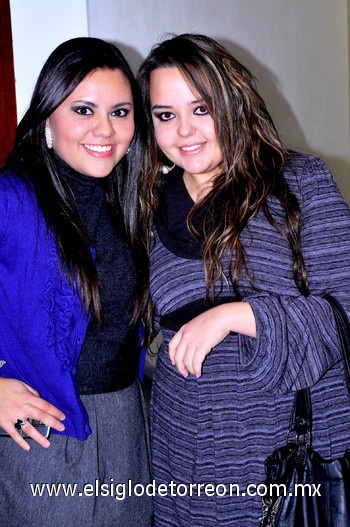 08122010 Caro Jaime y Sofía Valdés.
