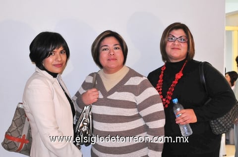 10122010 Lourdes Flores, Marcela Martínez y Cristina Martínez.  EL SIGLO DE TORREÓN/ ÉRICK SOTOMAYOR