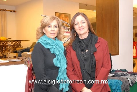 10122010 Dora Izquierdo y Nora Lucía de Venegas.