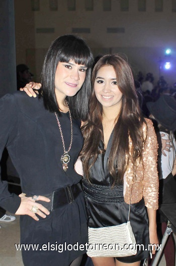11122010 Melissa Guzmán, Karen Rodríguez y Natalia González.