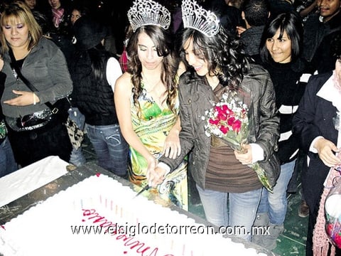 12122010 Wendy, Diana y Carlos.