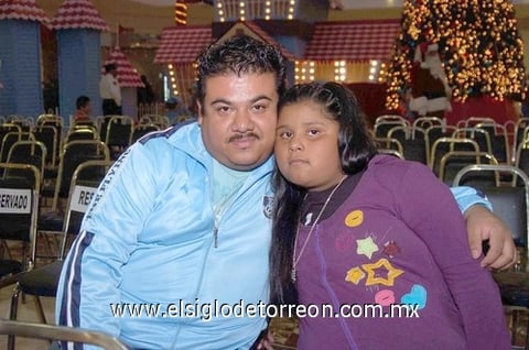 19122010 Reydesel Aroña y Ximena Aroña.