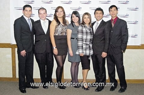 19122010 Alfonso Espinosa, Mauricio Simental, Karla Lavenant, Anaís López, Christian Guerrero, Fernando Moreno y Jorge Tea.