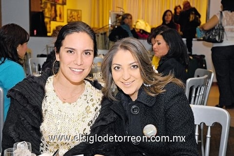 Pilar Sánchez y Paty Lugo.