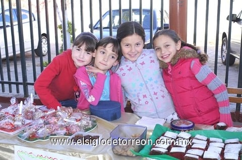21122010 Luisa, Marifer, Ana Cris y Ángela.