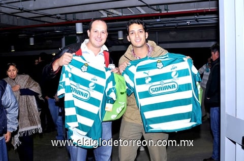 22122010 Julio y Carlos.