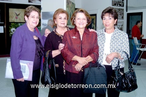 22122010 Payo, María, Lucía y Anita.