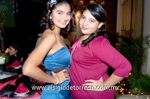 23122010 Frida y Cecy.
