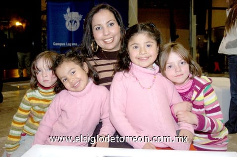 26122010 Martha Hernández, Laura Díaz y Yolanda Nares.