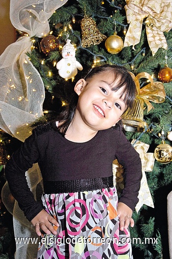 26122010 lució muy linda en su festejo de cuatro años de vida.