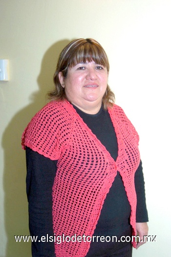 26122010 Rosario García de Martínez celebró recientemente su onomástico junto a sus compañeras del Club de Tejido.