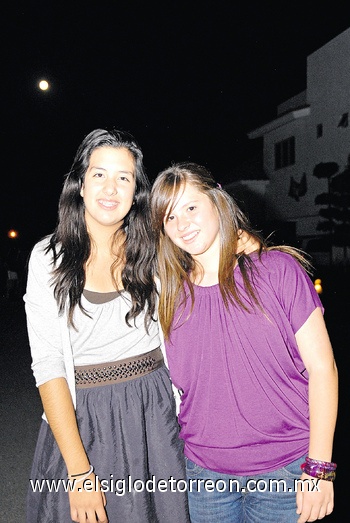 27122010 y Pamela en grato festejo.