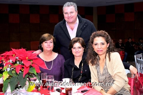 29122010 Dugay, MeyDugay de Ude, Lili Dugay de Urraza y María Rosa de Dugay.