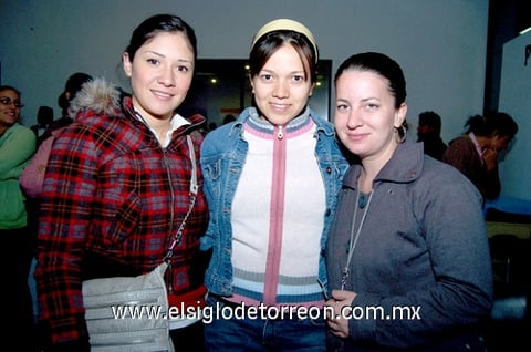 31122010 Cáceres, Raquel Reyes y Nelly Martínez.