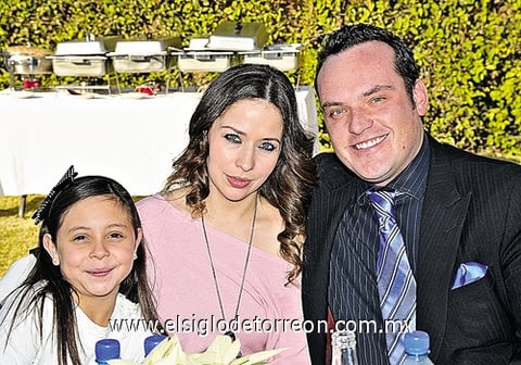 Ana Sofía Jaime, Claudia Trujillo y Alejandro Portilla.