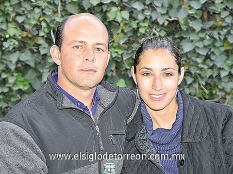 Octavio Bellato y Ángeles de Bellato.