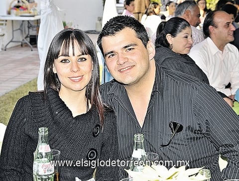 Brenda Ayub y Carlos Chávez.