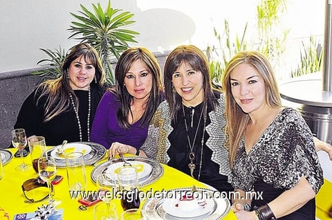 Lupe, Pily, Laura e Irene.