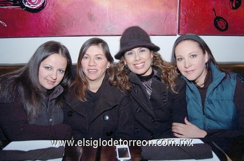 02012011 Lily Bonilla, Vero Arreola, Karla Sánchez y Caro Bonilla.