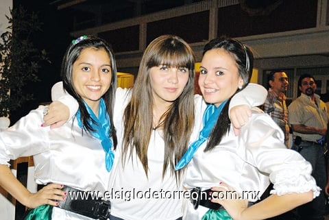 02012011 González, Rocío Martínez y Karen Castañeda.