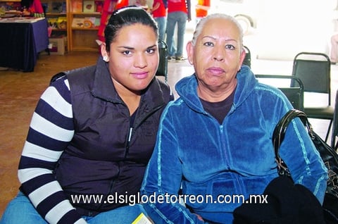 02012011 Pérez y Hortencia Mancillas.