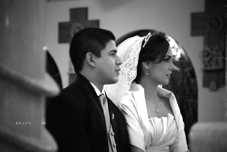 Srita. Mónica Máynez Castro y Sr. Jorge Luis Morán Estrada el día que contrajeron nupcias.- 

Estudio Bravo