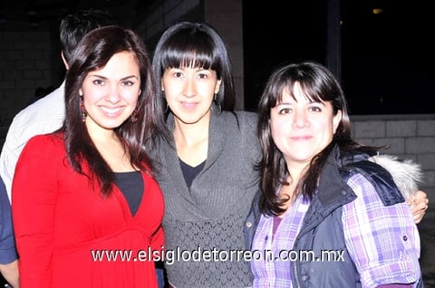 03012011  de la Fuente, Ely Gutiérrez y Rosa Hernández.