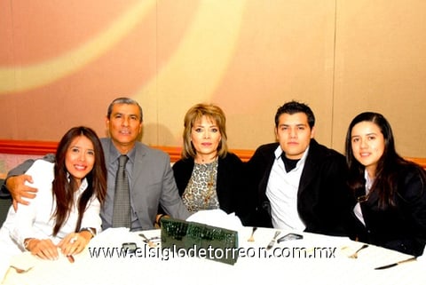 05012011 Familia Zúñiga Sordo.