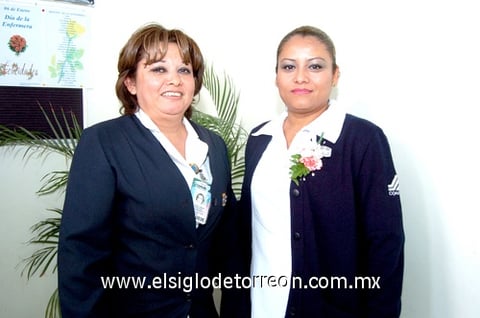 07012011  Aviña y Adriana Morales.