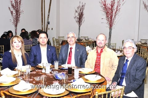 09012011  Flores, CP. Luis Felipe González, Dr. Antonio del Río, Ing. Rodolfo Garza y Dr. Jaime Guerrero.