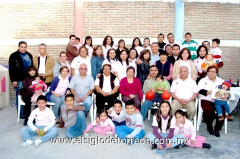10012011 Familia de León Frausto.