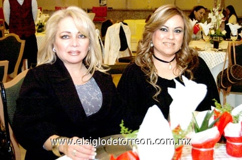 10012011  González y Sandra Monárrez.